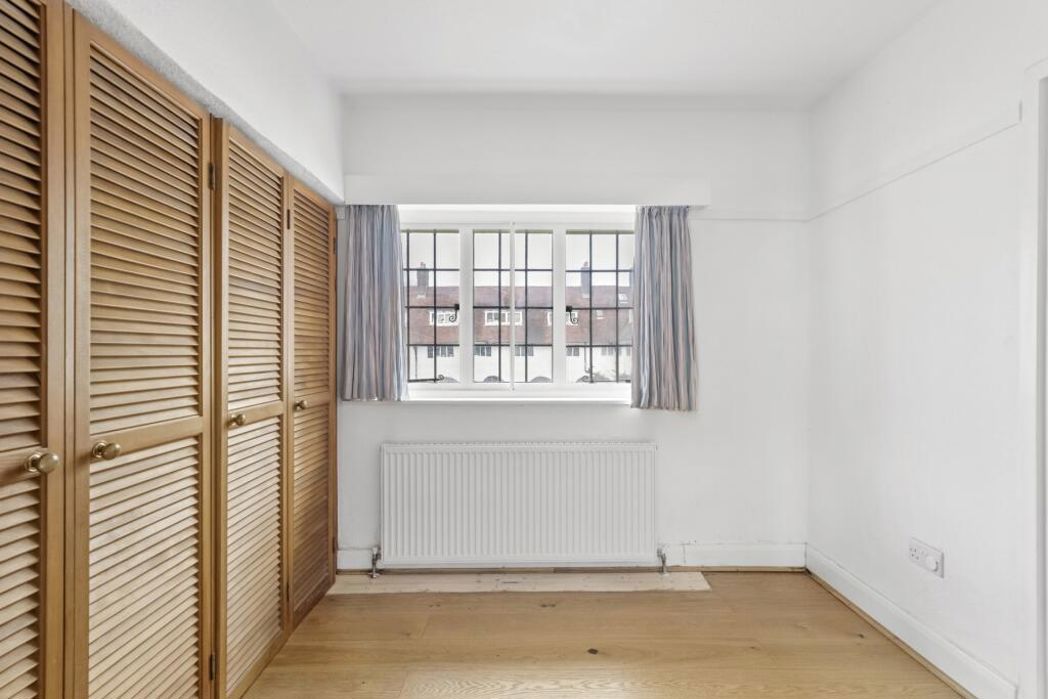 Property image 9 of 22