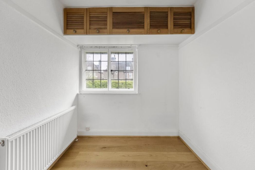 Property image 13 of 22