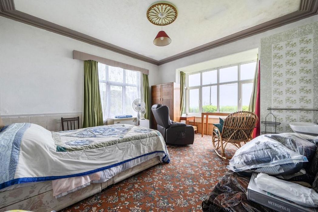 Property image 7 of 25
