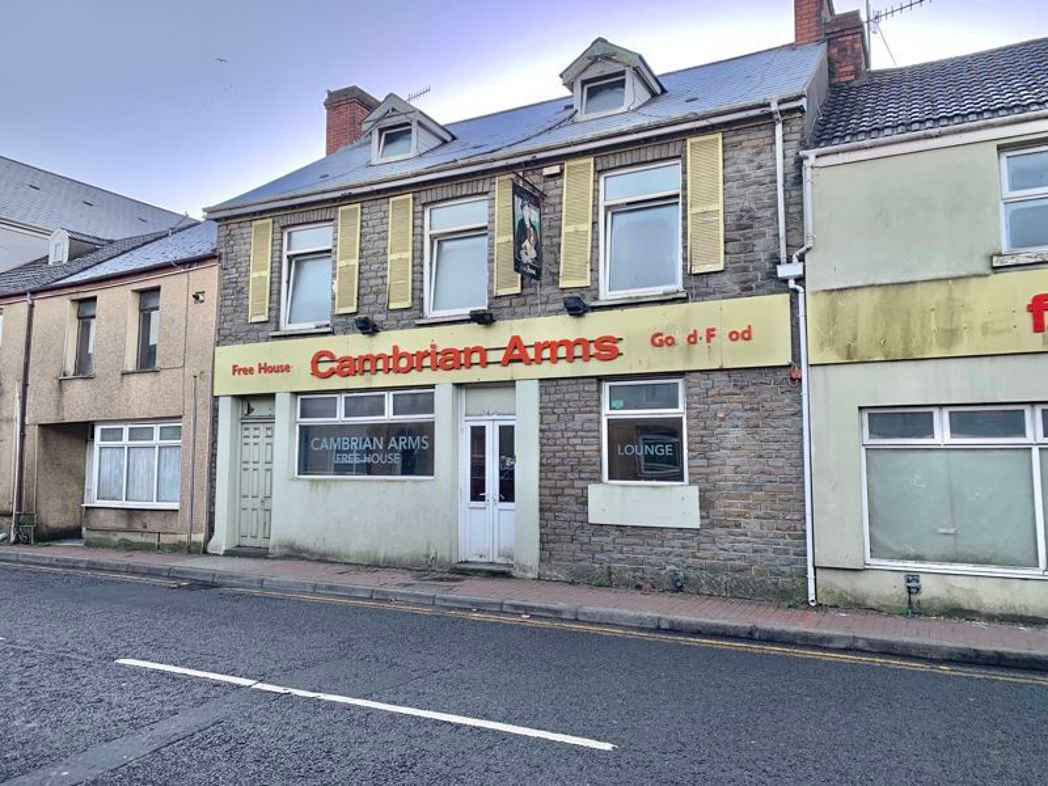 49, Neath, Neath Port Talbot, SA11 1AR