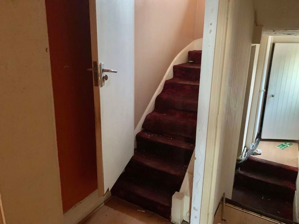 49, Neath, Neath Port Talbot, SA11 1AR