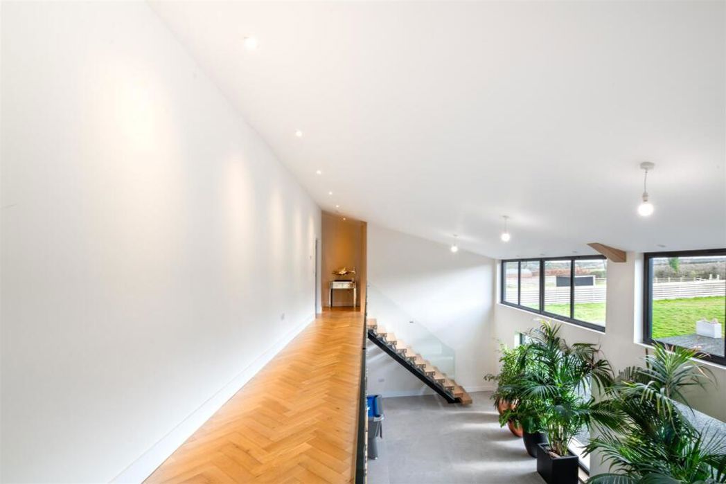 Property image 17 of 20