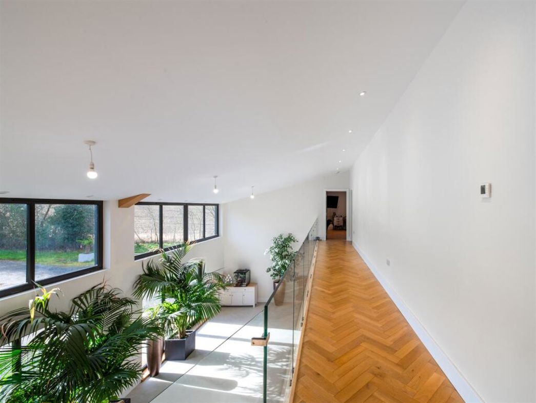 Property image 20 of 20