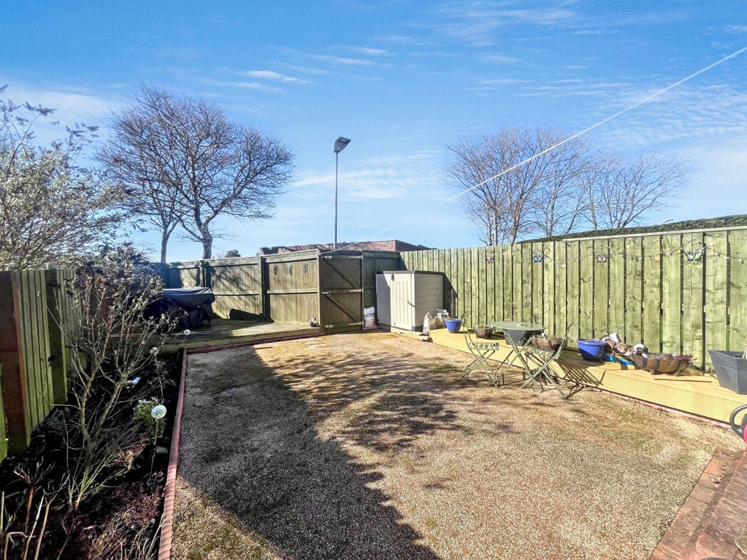 Property image 11 of 11