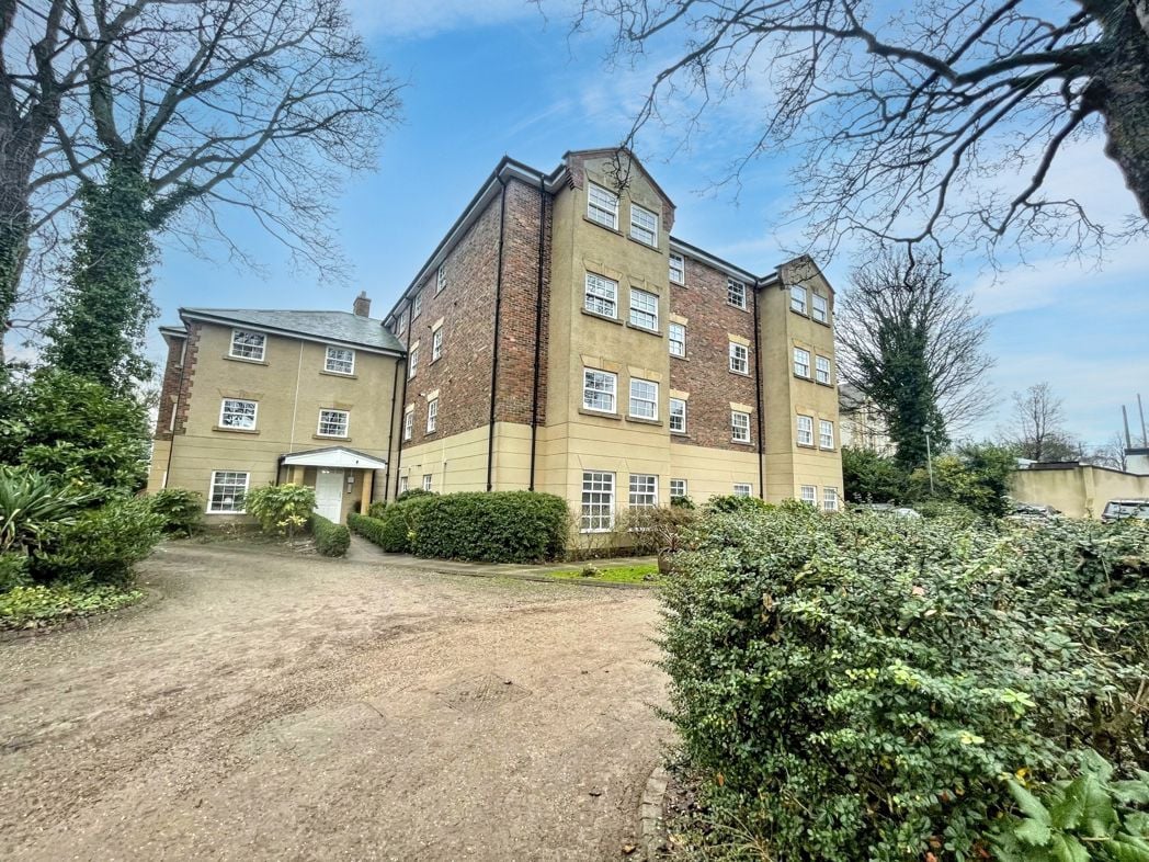 Property image 1 of 10