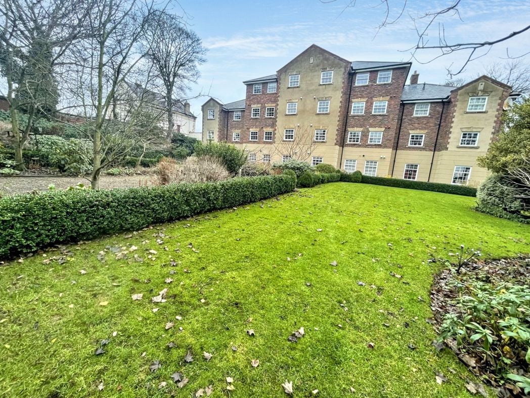 Property image 10 of 10