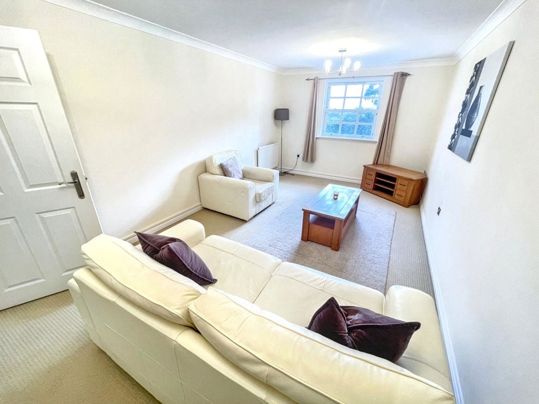Property image 3 of 10