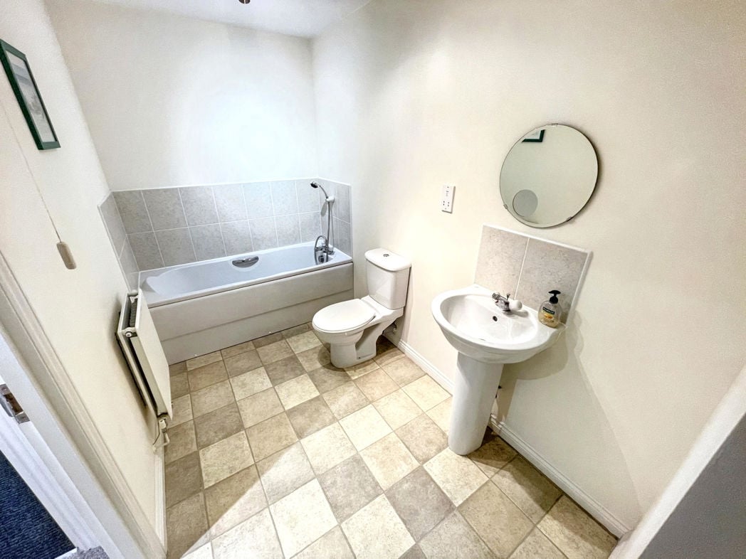 Property image 5 of 10