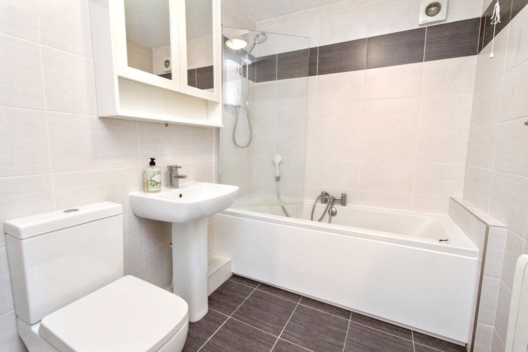 Property image 8 of 8