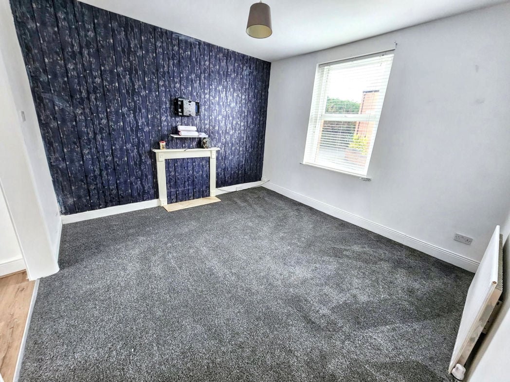 Property image 3 of 14