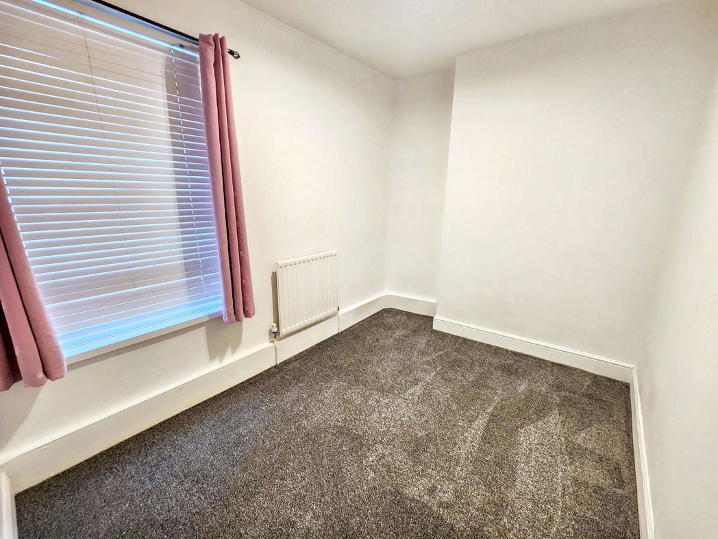 Property image 10 of 14