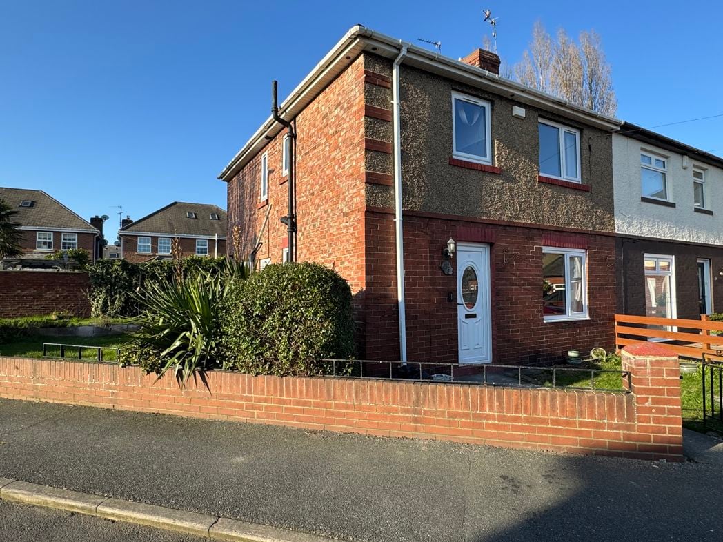 Property image 1 of 18