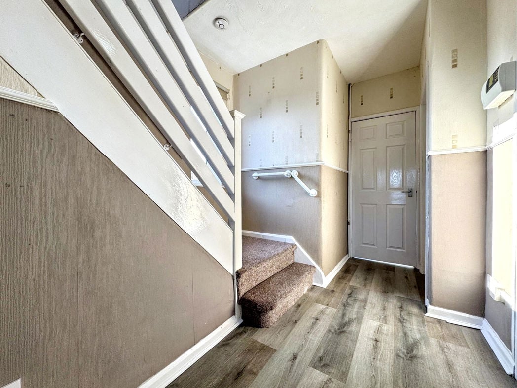 Property image 4 of 18
