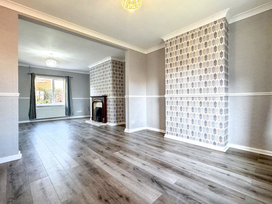 Property image 6 of 18