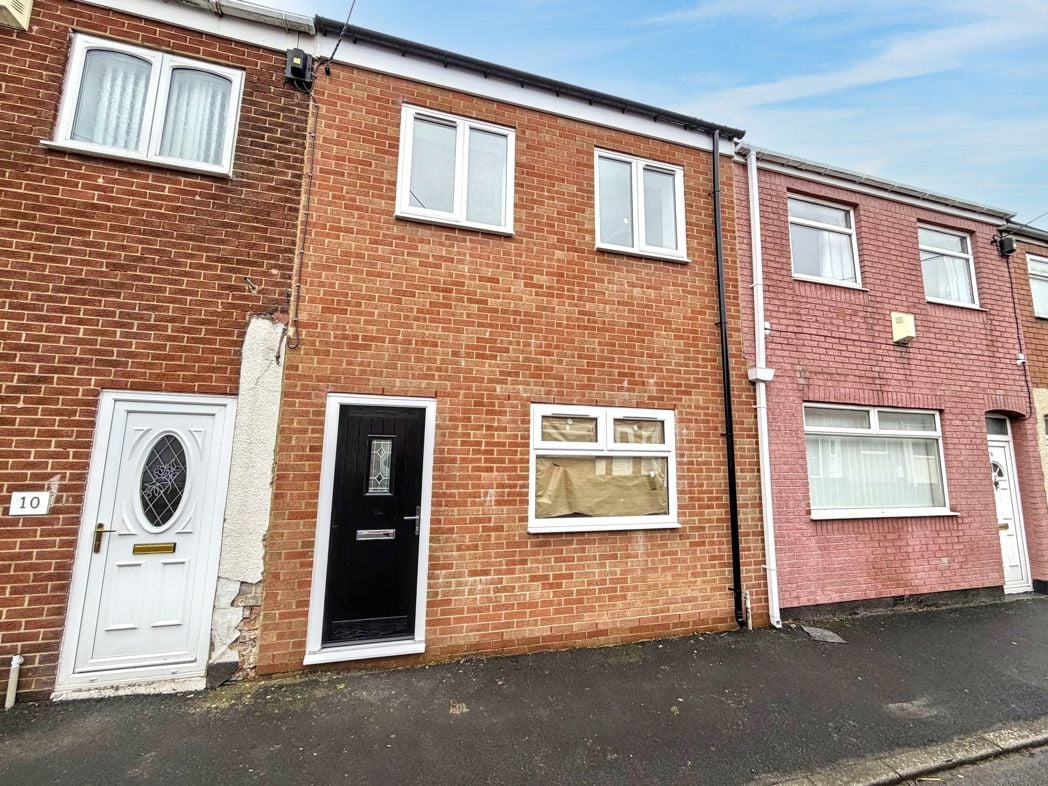 Property image 1 of 17