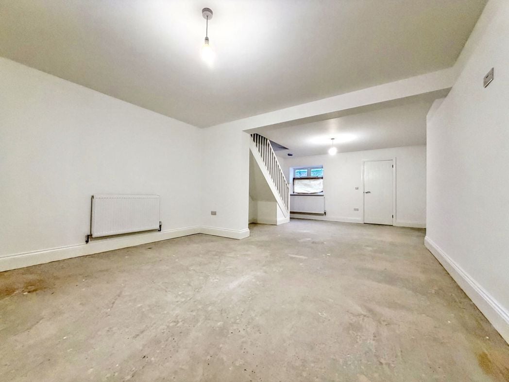 Property image 6 of 17
