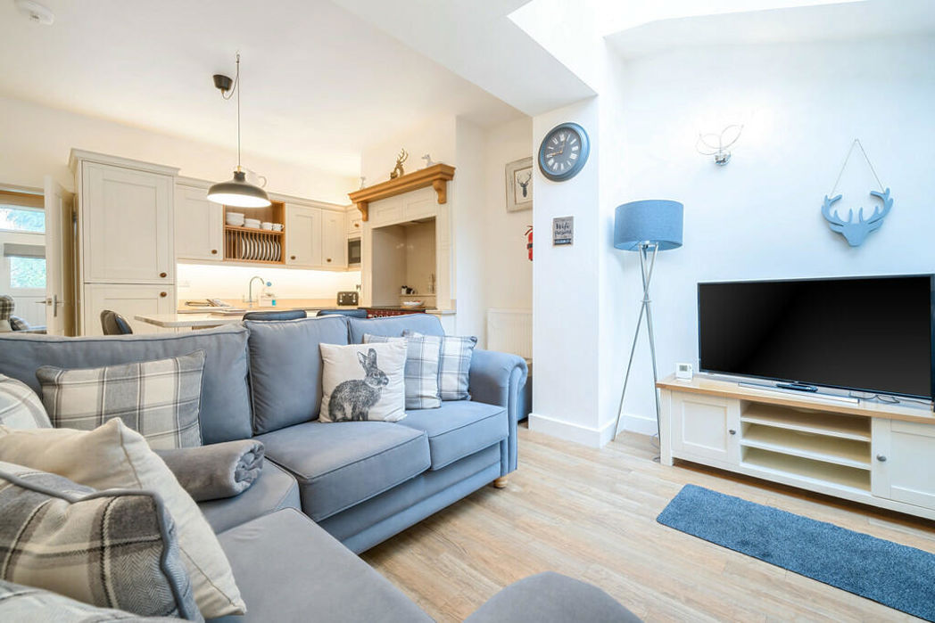 Property image 2 of 22