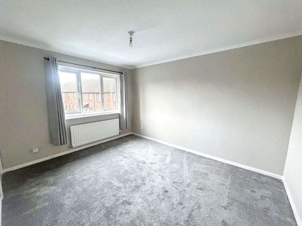 Property image 3 of 9