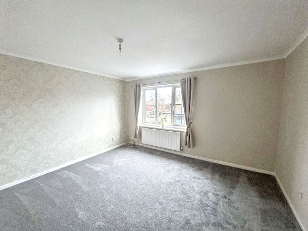 Property image 6 of 9
