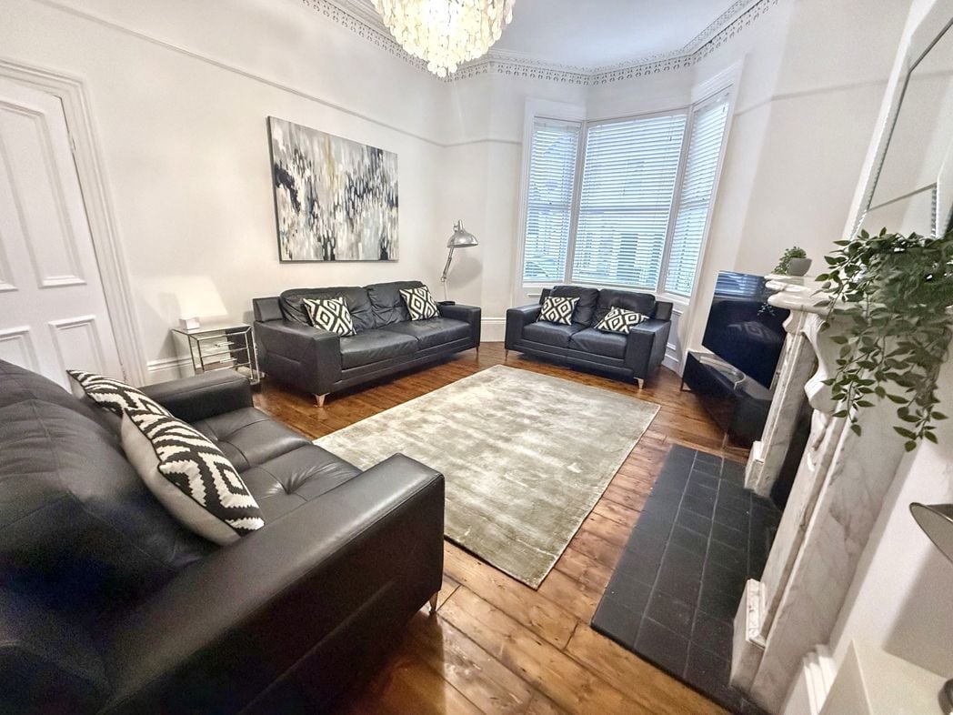 Property image 4 of 27