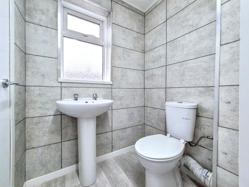 Property image 15 of 18