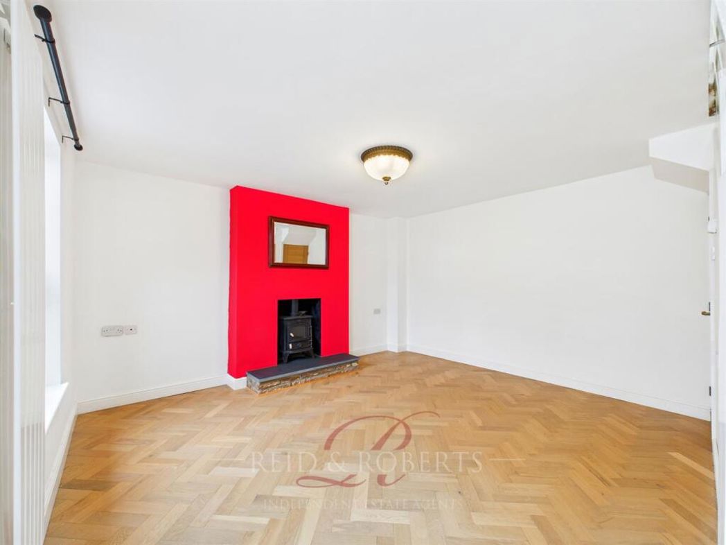 Property image 6 of 19
