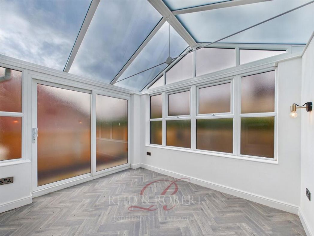 Property image 15 of 19