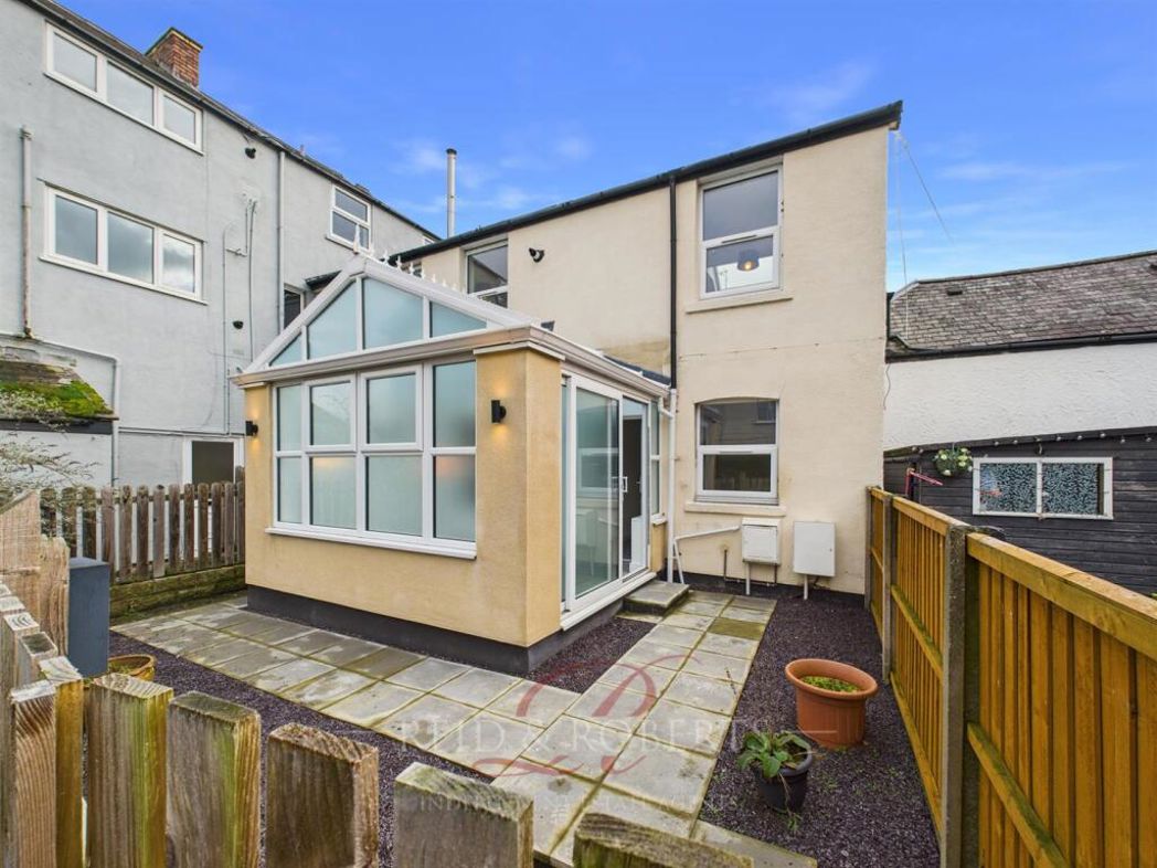 Property image 1 of 19