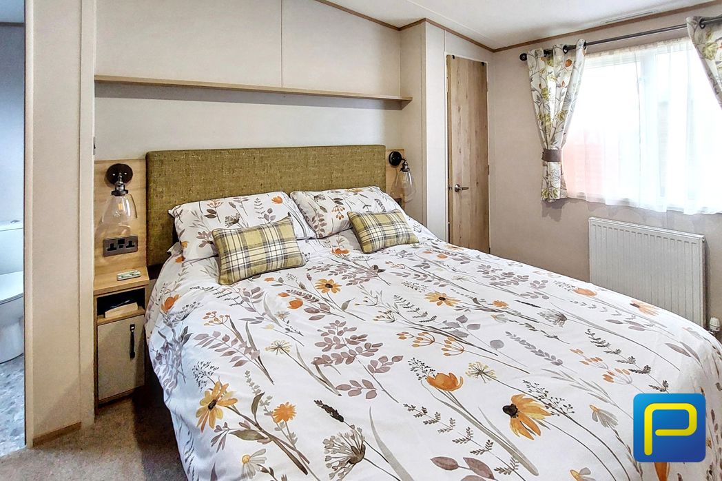 Property image 11 of 20
