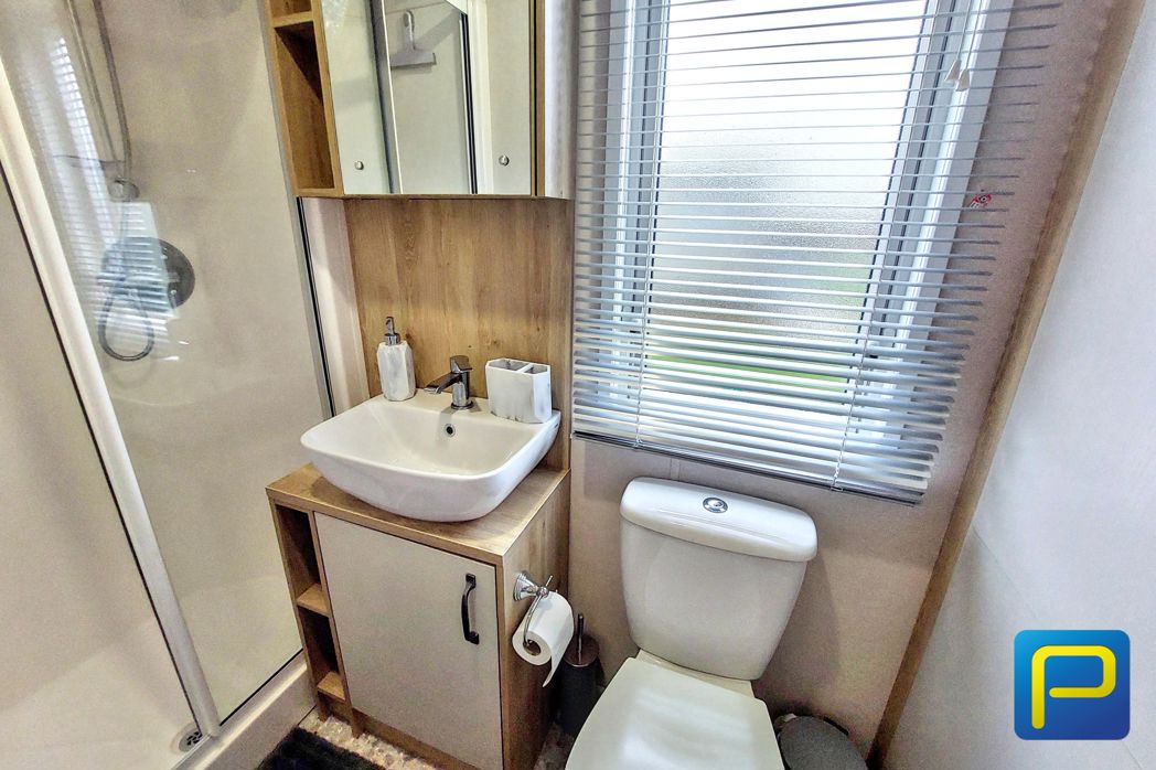 Property image 15 of 20