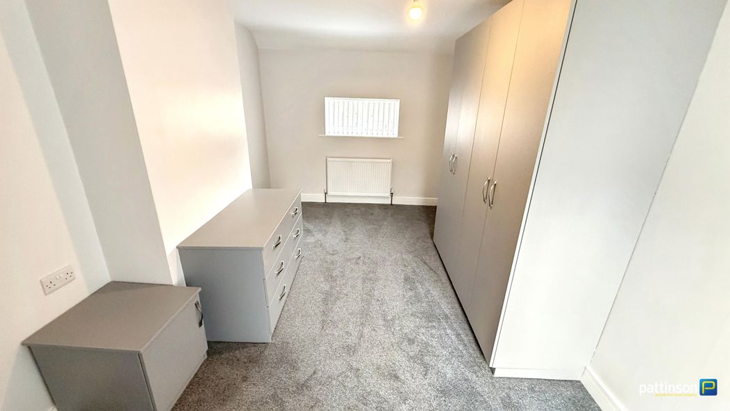 Property image 14 of 18