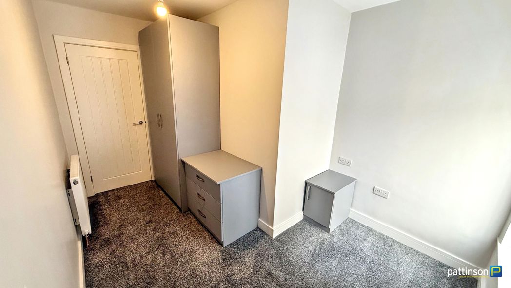 Property image 16 of 18