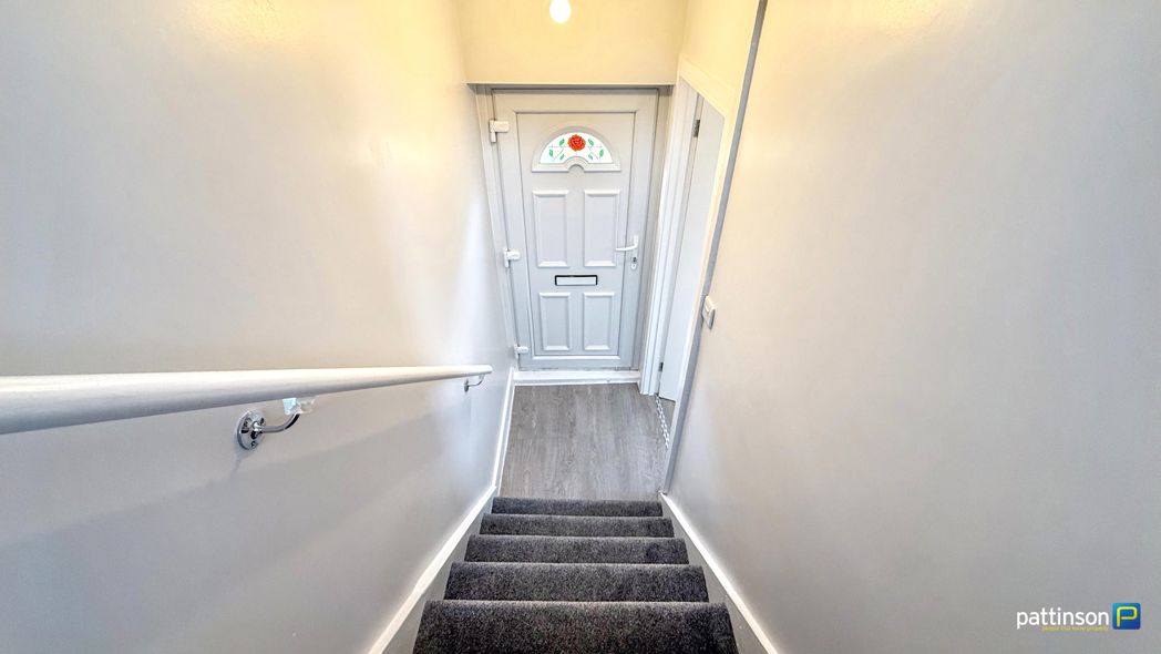 Property image 4 of 18