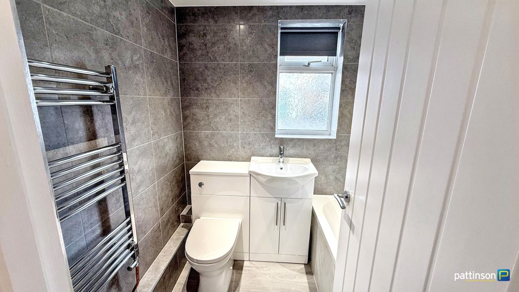 Property image 10 of 18