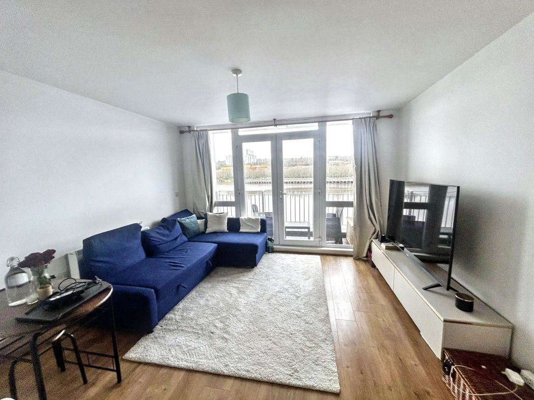 Property image 3 of 12