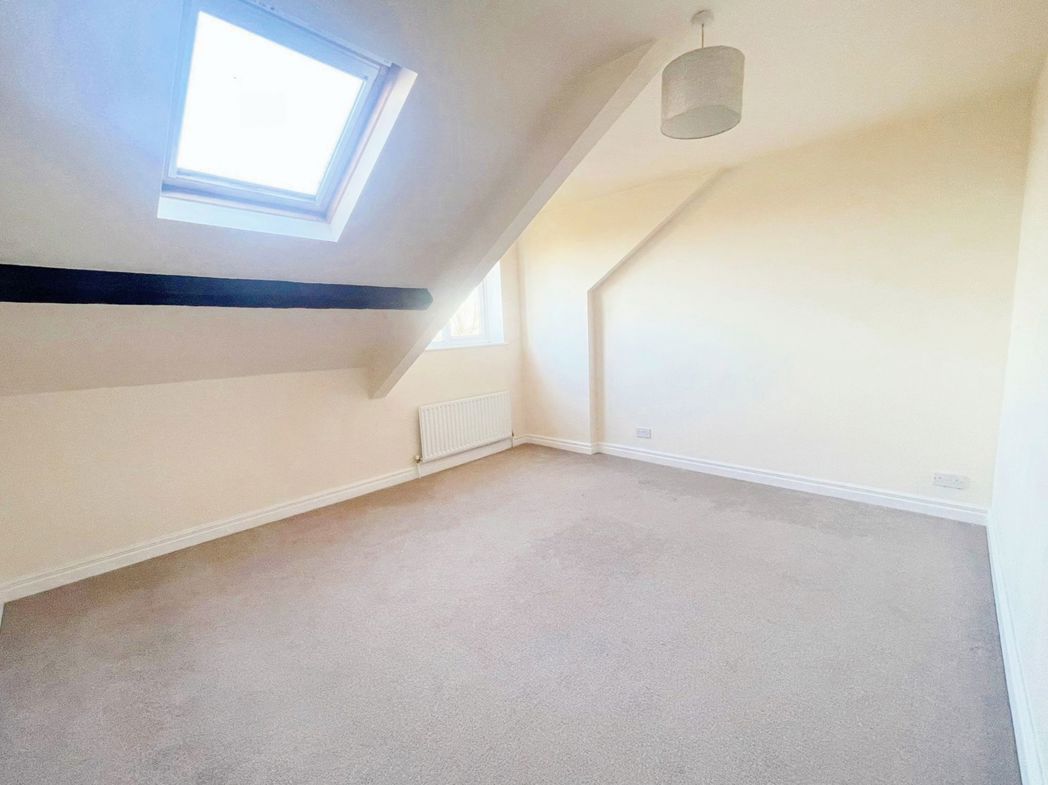 Property image 4 of 9