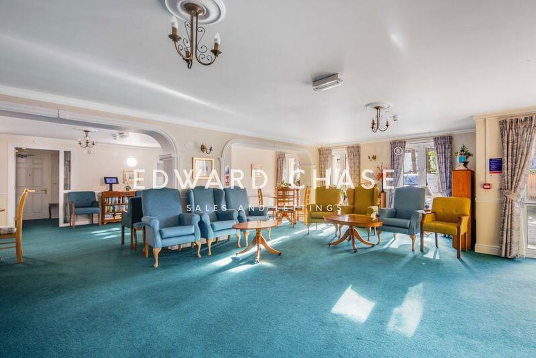 Property image 3 of 15