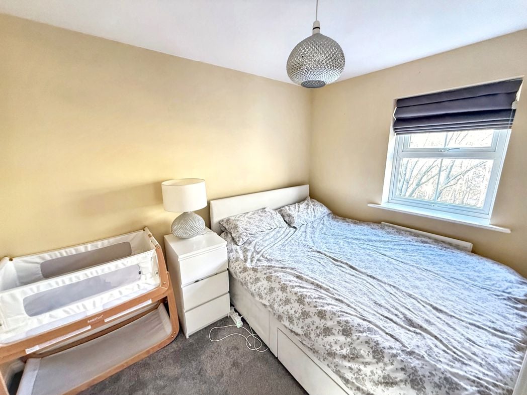 Property image 13 of 17