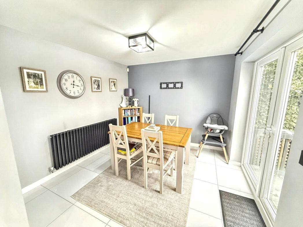 Property image 7 of 17