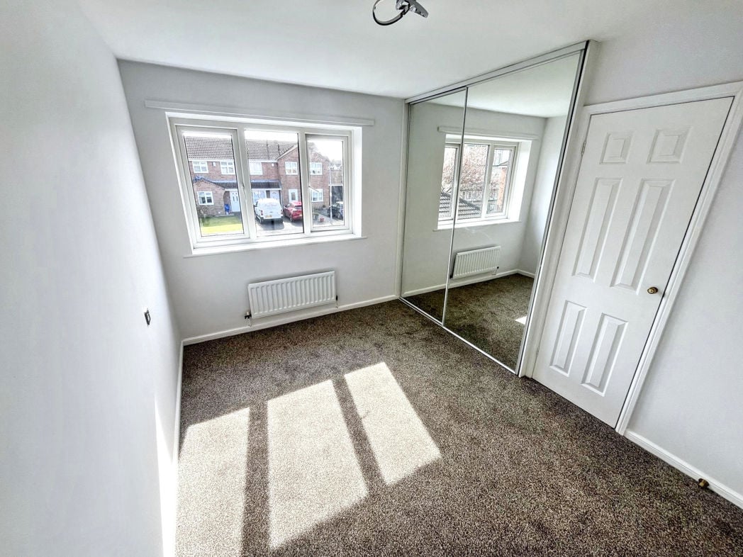 Property image 7 of 12