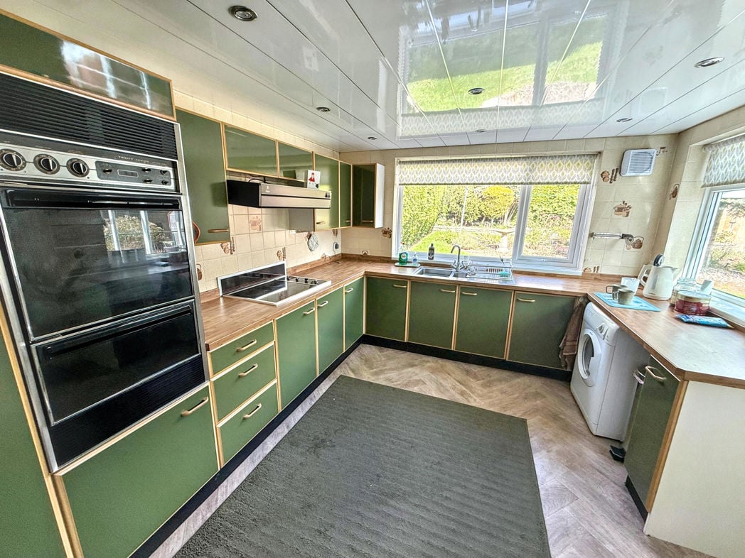 Property image 3 of 14