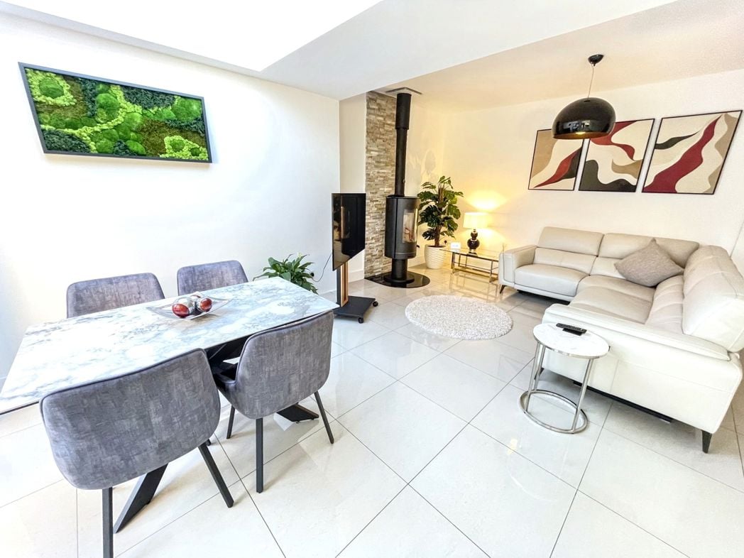 Property image 5 of 15