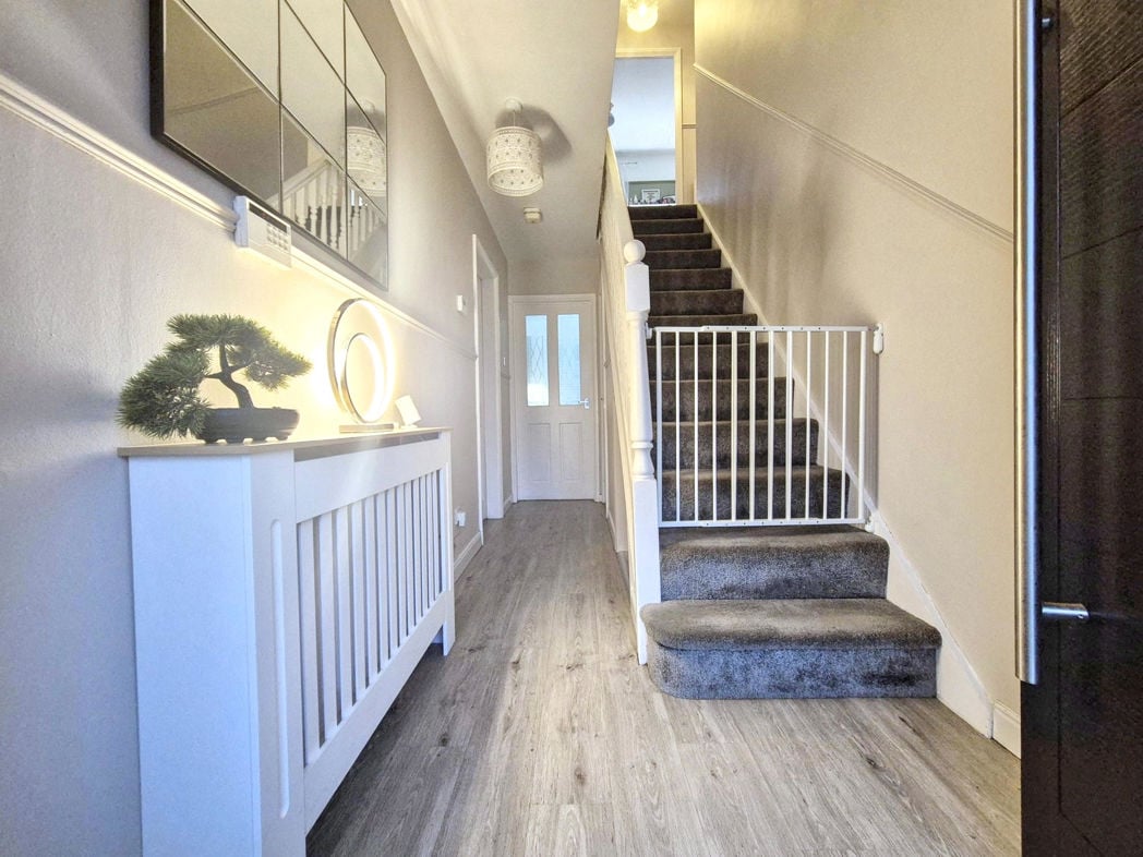 Property image 4 of 26