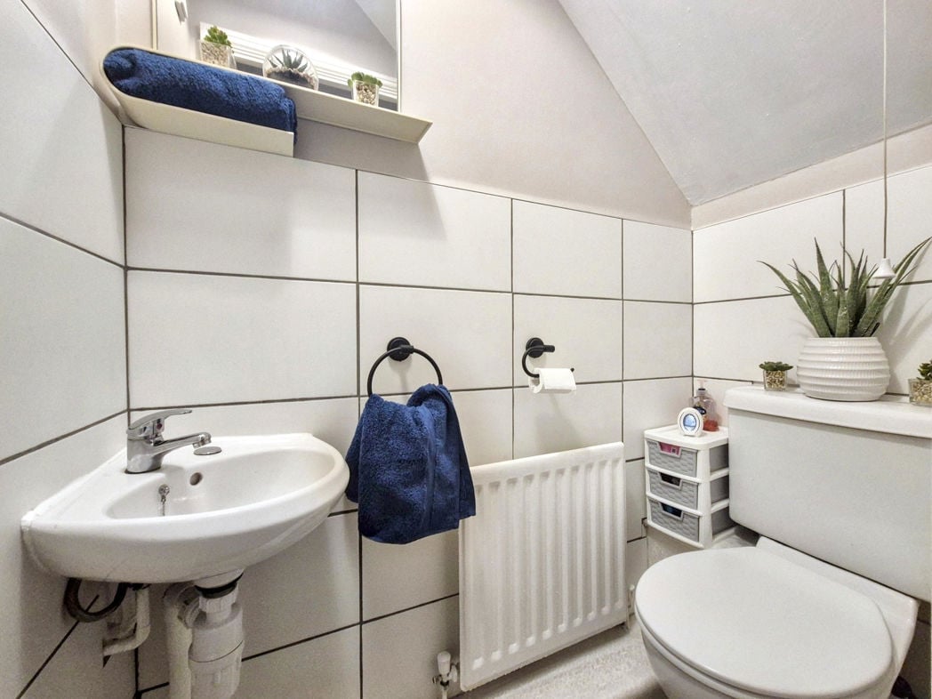 Property image 5 of 26