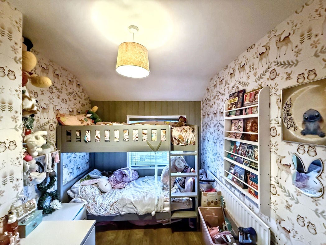 Property image 12 of 16