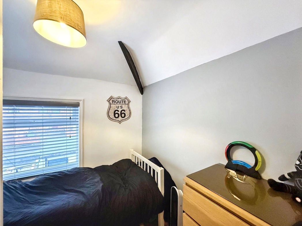 Property image 13 of 16