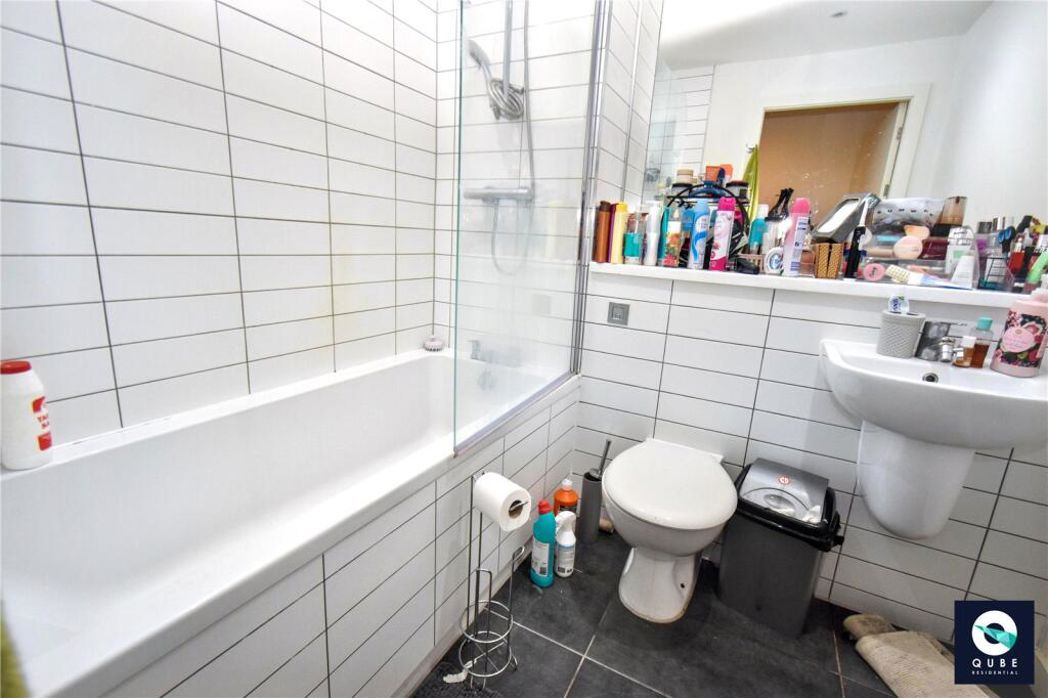 Property image 5 of 9
