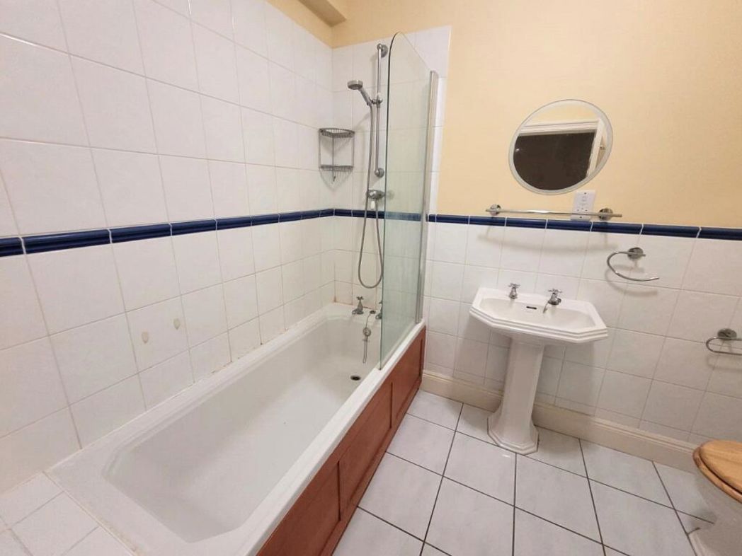 Property image 12 of 12