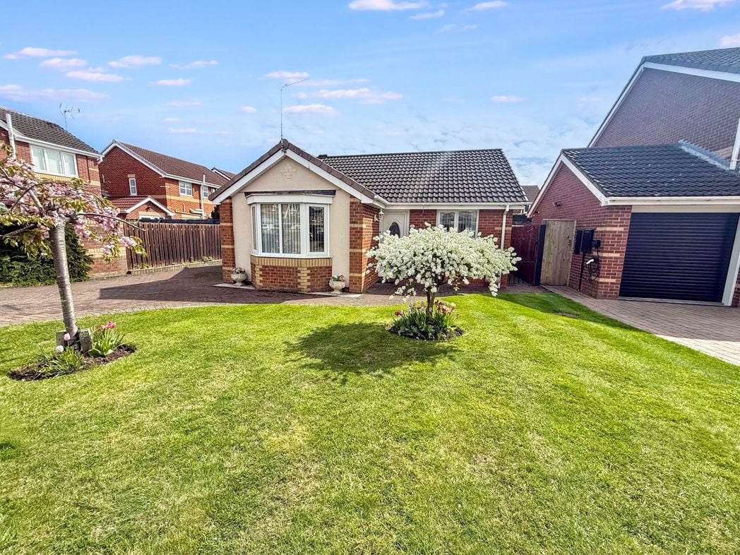 Property image 1 of 12