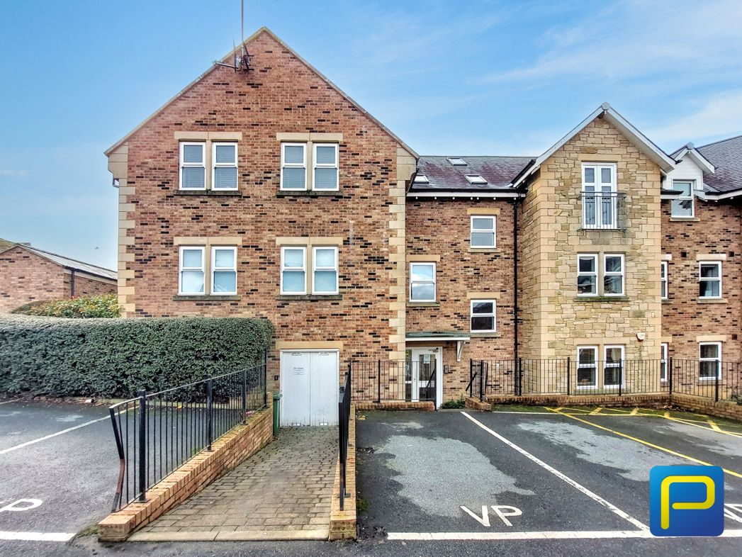 Property image 1 of 11